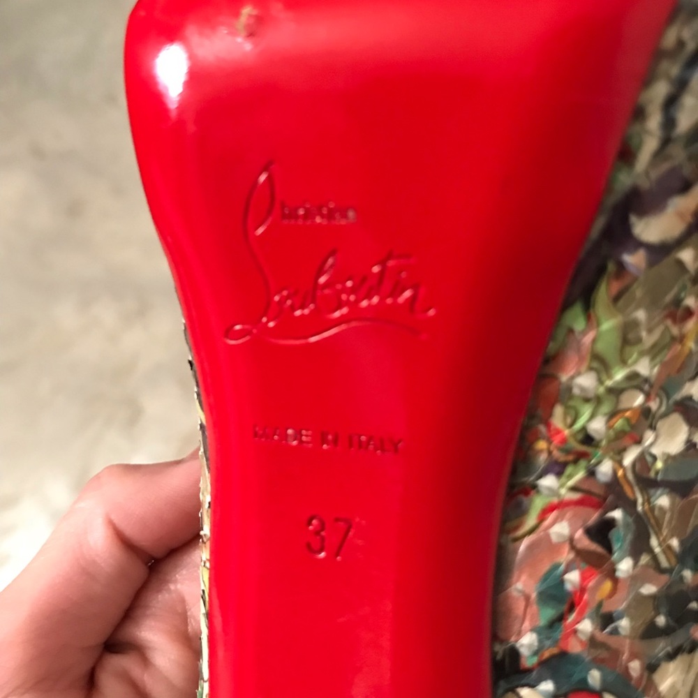 Christian Louboutin python heels - Picture 5 of 6